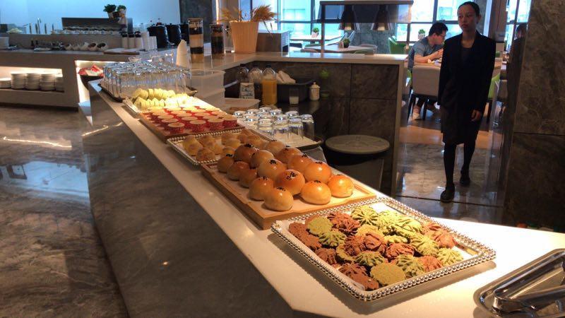 Shenzhen Bantian Huaweizhongcheng Atour Hotel Kültér fotó